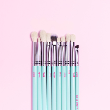 LOVE COLOR Zestaw 10-ciu Pędzli do oczu